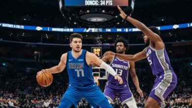 Luka Doncic Drives Past The Sacramento Defense On Sunday Night. Doncic Scored 34 Points As The Lakers Snapped A Three Game Losing Streak With A 125 101 Win.